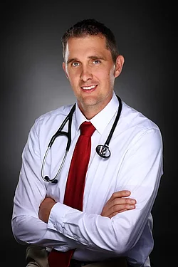 Porträtfoto: Dr. Peter Niemann