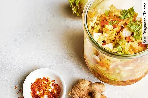 Basischer Chinakohlsalat nach Kimchi-Style