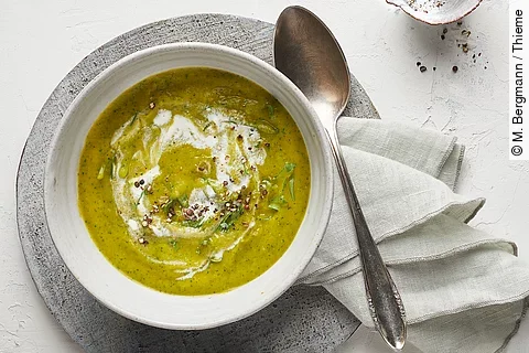 Kräftige Bärlauchsuppe