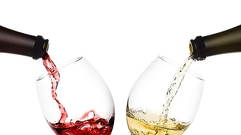 Alkohol, Rotwein, Weißwein, Sucht, Alkoholkonsum