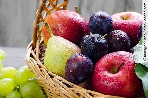 Korb, Obst, regional, Apfel, Birne, Zwetschge