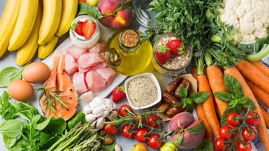 Lebensmittel, die Bestandteil einer mediterranen Ernährung sind.