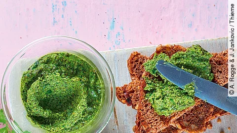 Kokos-Petersilie-Powerpaste