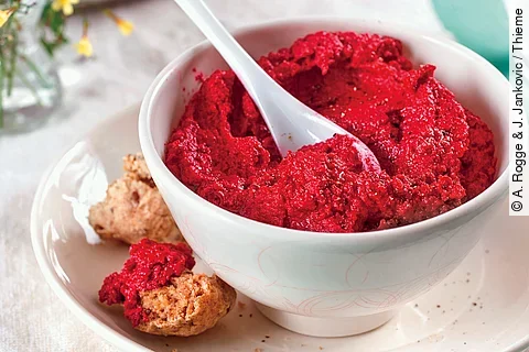 Roter Hummus mit Anis