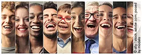Lachende Gesichter