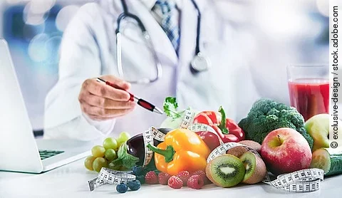 Modern doctor or pharmacy agent contact for healthy food and diet