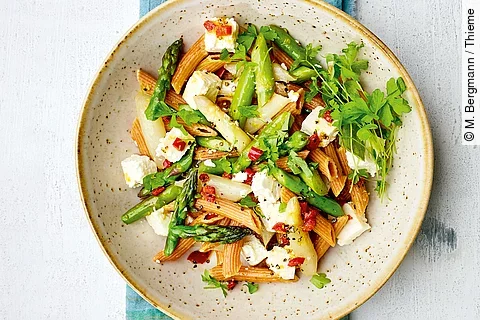 Spargel-Linsen-Penne mit Chili-Vanille-Butter