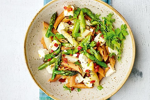 Spargel-Linsen-Penne mit Chili-Vanille-Butter