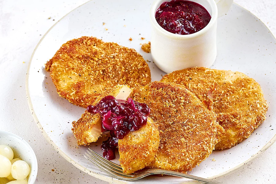 Sellerieschnitzel mit Preiselbeer-Dip