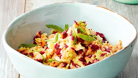 Coleslaw mit Kokosdressing