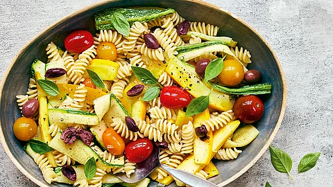 Sommergemüse mit  Hirsenudeln