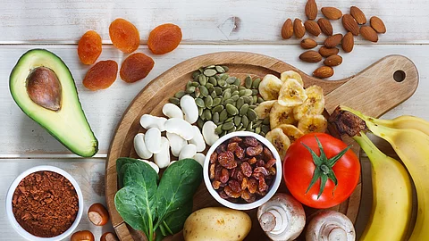 Obst, Gemüse, Hülsenfrüchte, Pilze, Mandeln