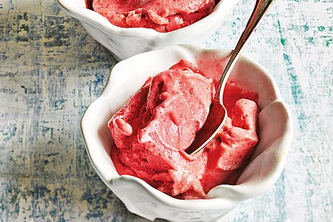 Erdbeer-Kokos-Sorbet