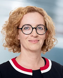 Porträtfoto: Prof. Claudia Witt