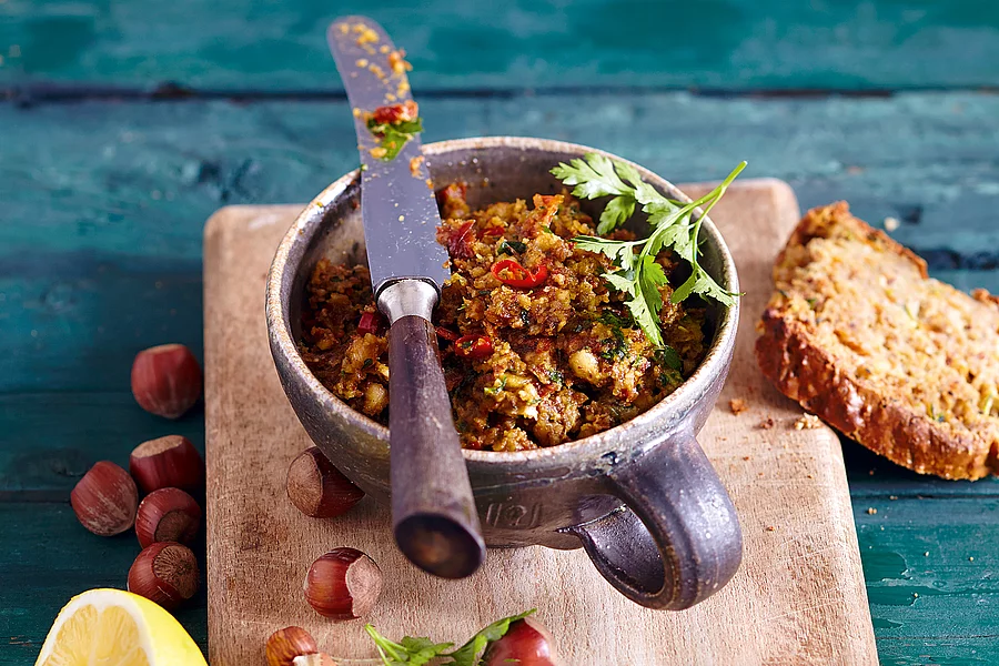 Haselnuss Pesto