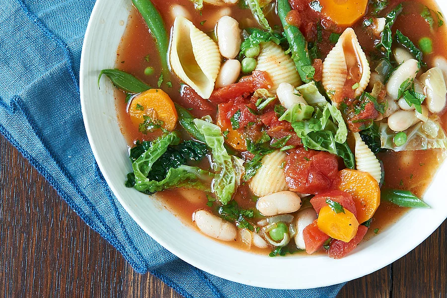 Minestrone mit Nudeln