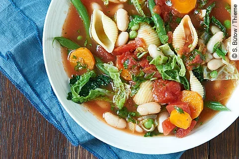 Minestrone mit Nudeln